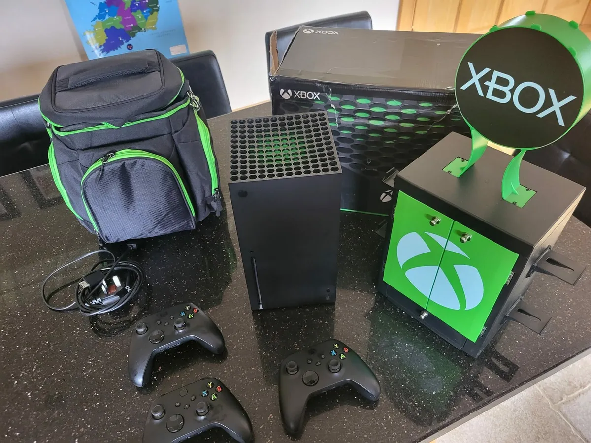 XBOX Series X - Image 1