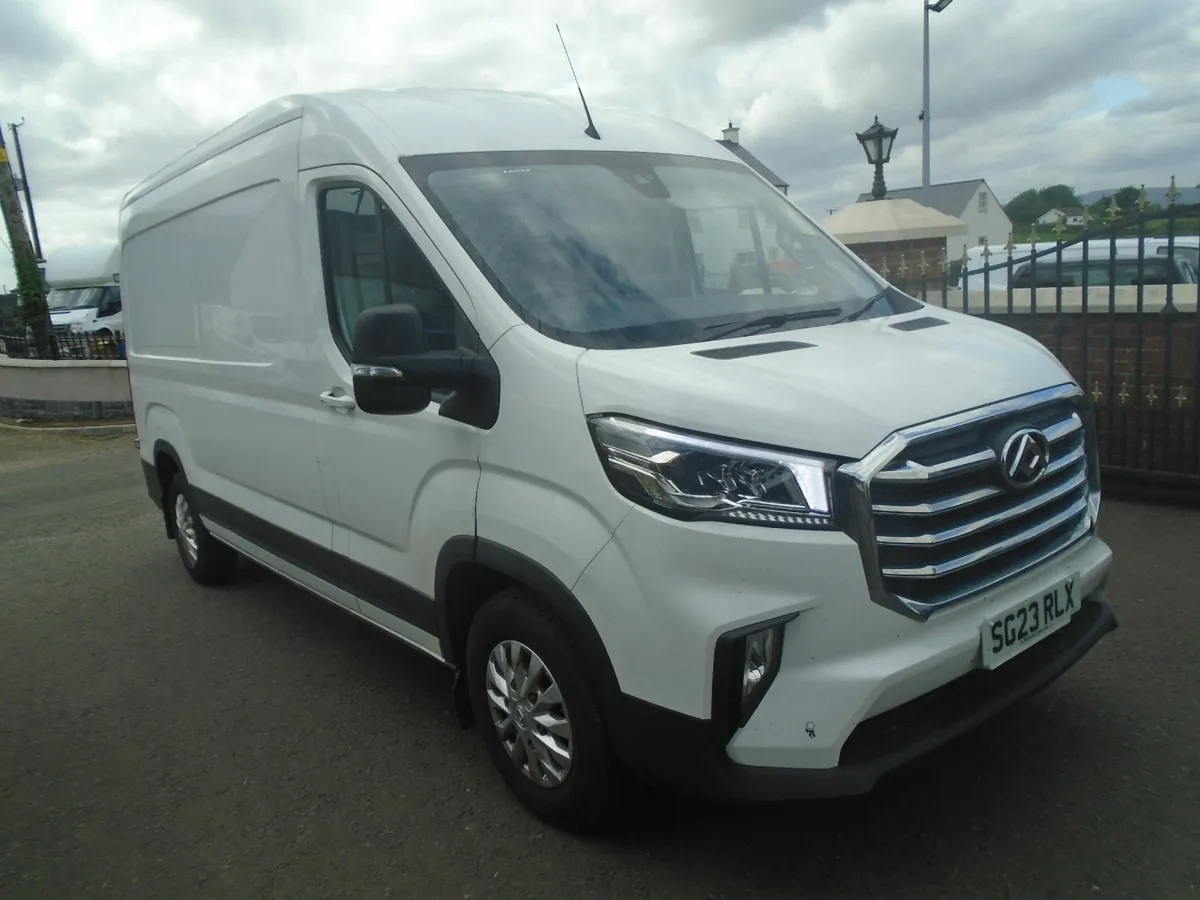 2023 Maxus DELIVER 9 LUX 150HP - Image 1