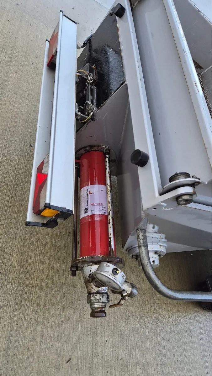 Liquid Screed Pump - Image 3