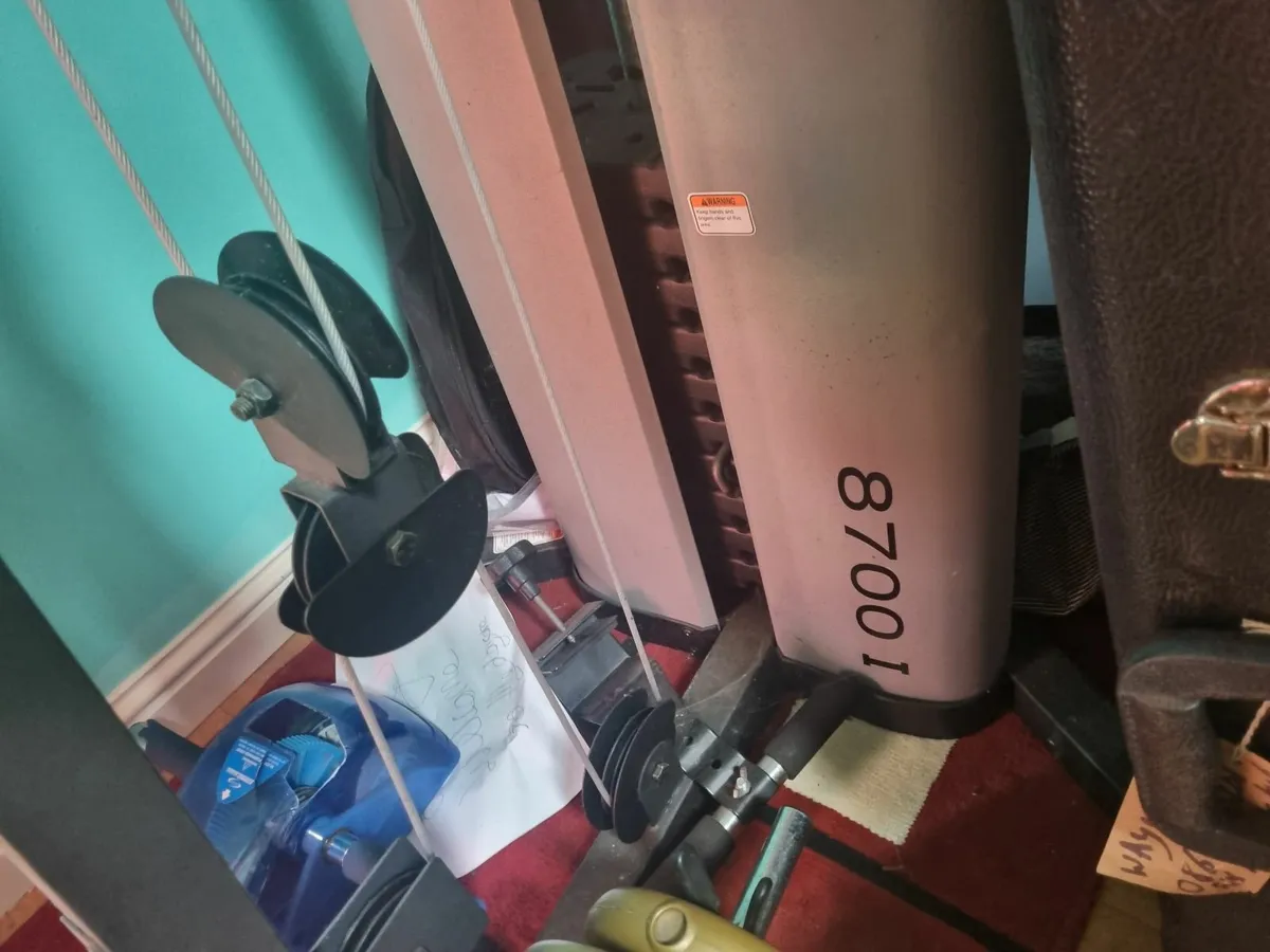 Gym equipment - Image 2