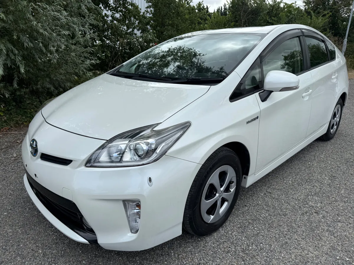 Toyota Prius 42300km!!! - Image 2