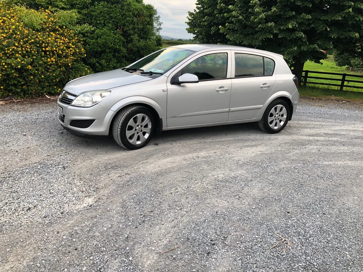2009 Vauxhall Opel Astra - Image 2