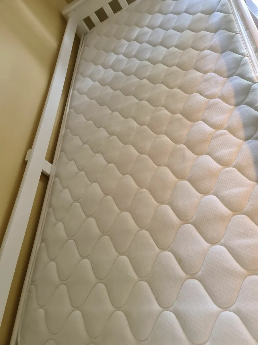 Pine Bunkbed - Image 1