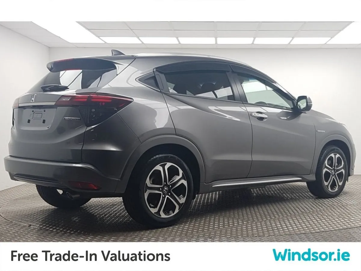 Honda Vezel 1.5 Hybrid - Image 3