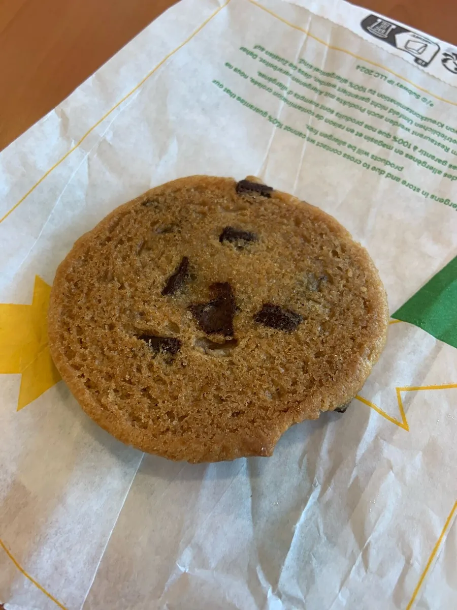 Subway choc chip cookie - Image 4