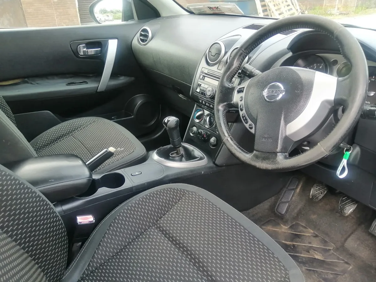 Nissan Qashqai 2008 - Image 3