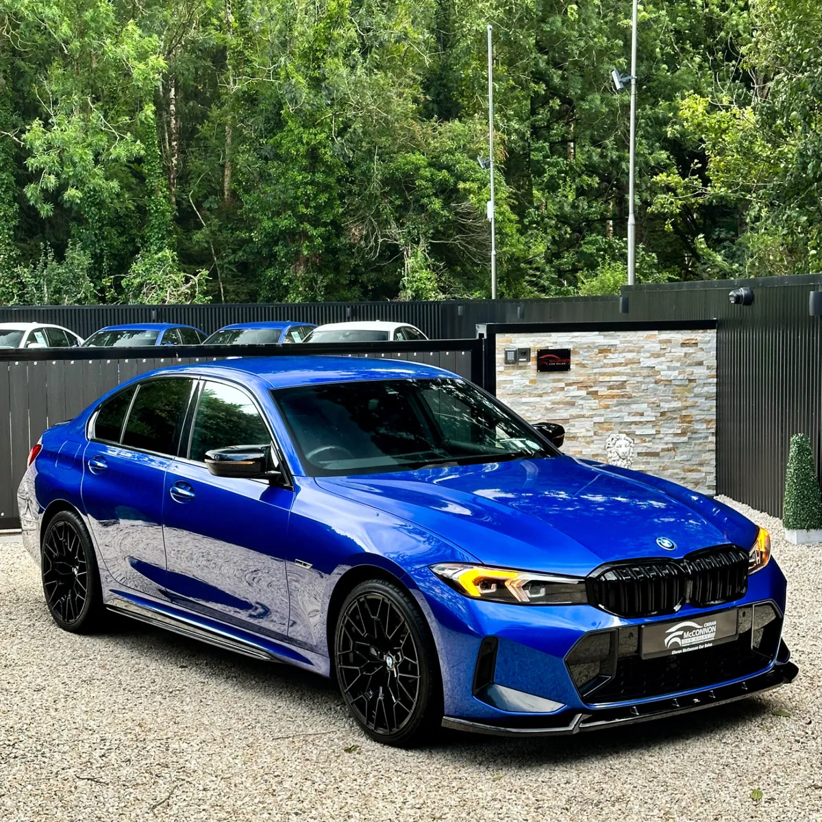 2023 (231) BMW 330e M-SPORT LCI 290BHP **LOW MILEA - Image 1