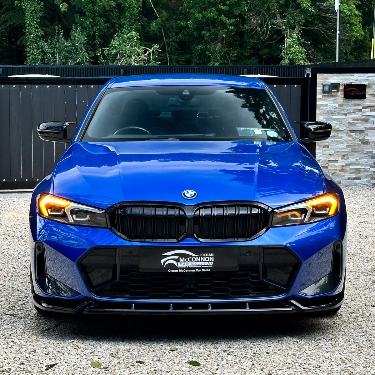 2023 (231) BMW 330e M-SPORT LCI 290BHP **LOW MILEA - Image 3