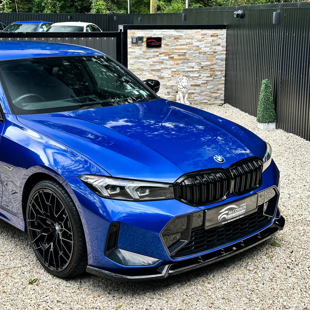 2023 (231) BMW 330e M-SPORT LCI 290BHP **LOW MILEA - Image 2