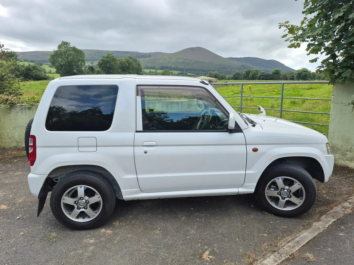 Mitsubishi Pajero Mini 2012 - Image 3