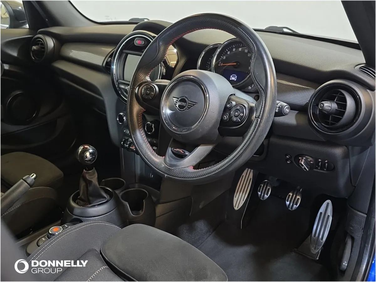 MINI HATCHBACK Cooper Sport - Image 4
