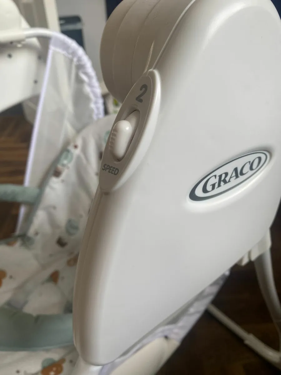Graco Baby Swing chair - Image 2