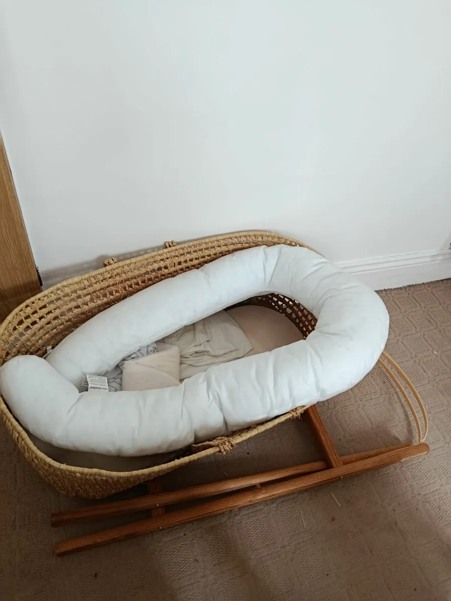 Stair gate and Moses basket - Image 3