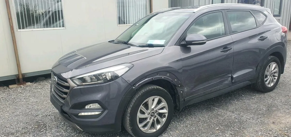 161 HYUNDAI TUCSON DIESEL - Image 1