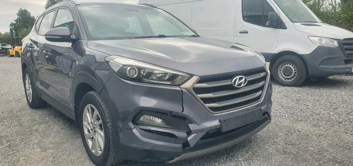 161 HYUNDAI TUCSON DIESEL - Image 3
