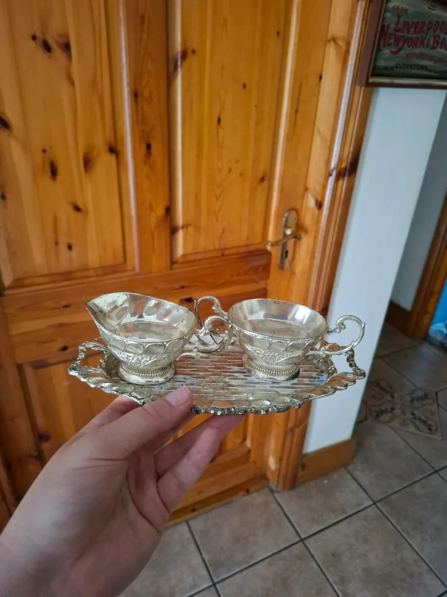 Vintage sugar milk jug on tray postage possible