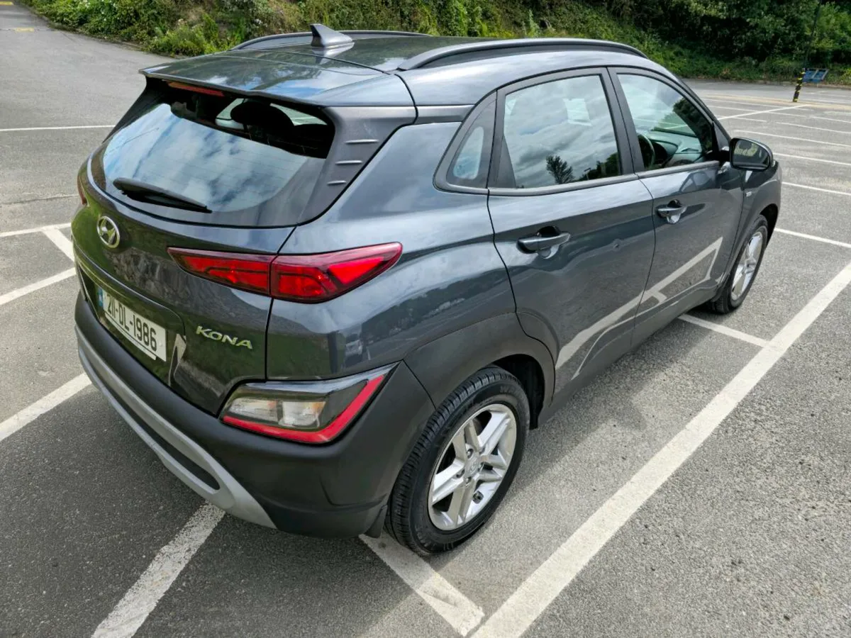 211 HYUNDAI KONA KAUAI COMFORT DIESEL TAKE A TRADE - Image 3