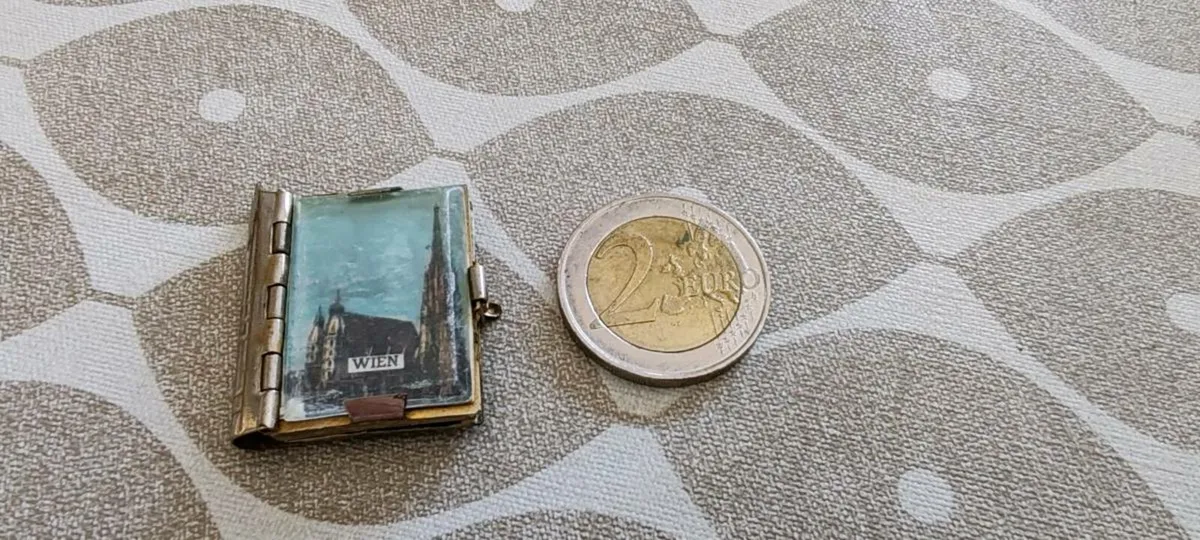 Vintage Wein pendant - Image 3