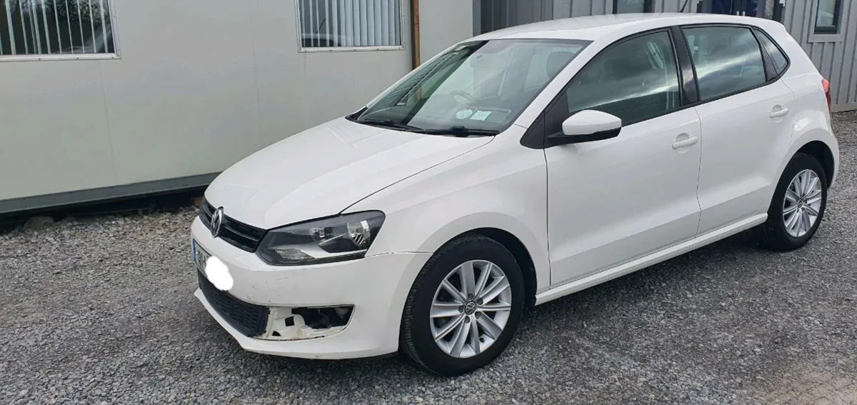 131 VW POLO AUTO - Image 1