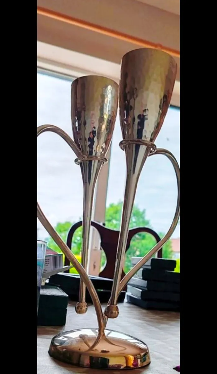 Twin hammered glasses - Image 2