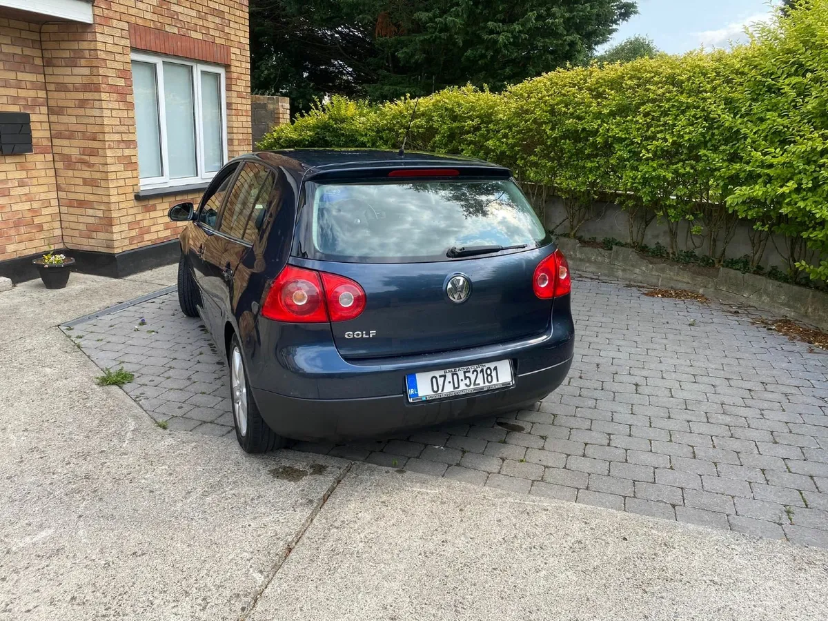Volkswagen Golf 2007 - Image 2