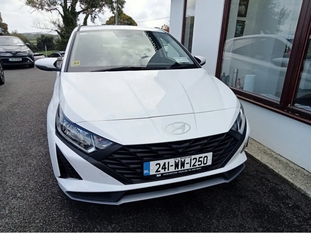 Hyundai i20 DELUXE PLUS 5DR - Image 2