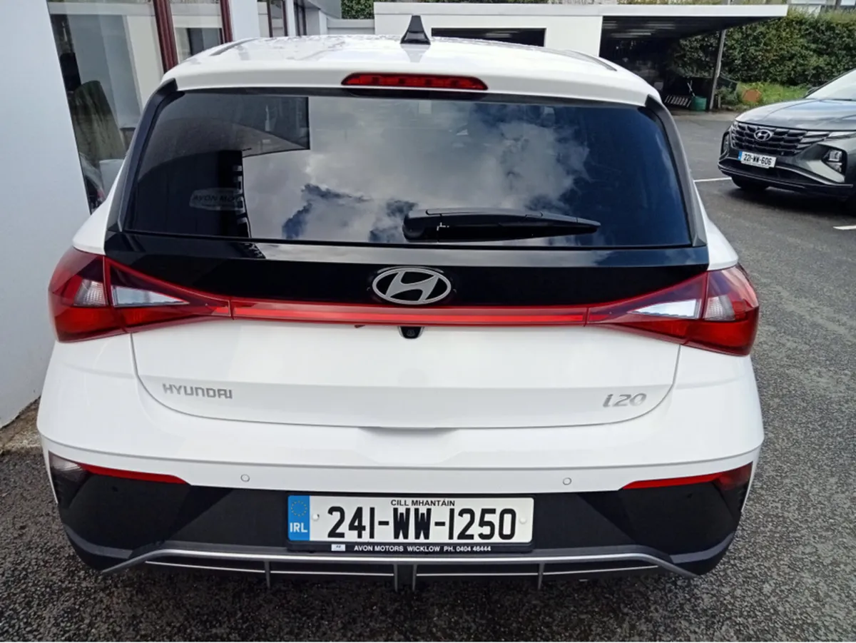 Hyundai i20 DELUXE PLUS 5DR - Image 4