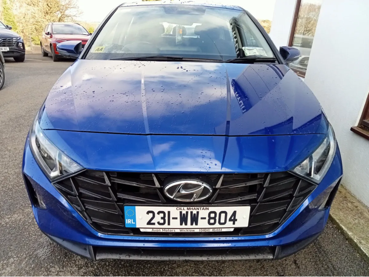 Hyundai i20 CLASSIC 5DR - Image 2