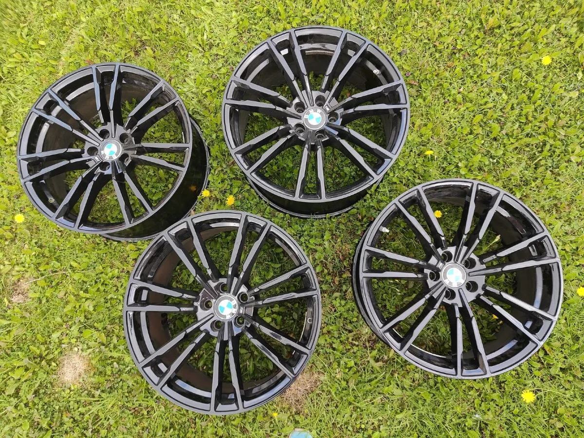 706M 20" Stlye Alloy Wheels - Image 4