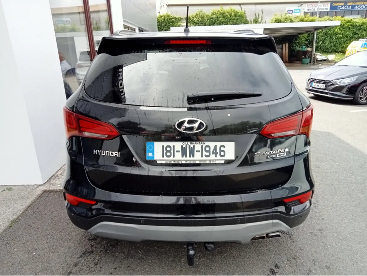 Hyundai Santa Fe EXECUTIVE 4WD 5DR - Image 4