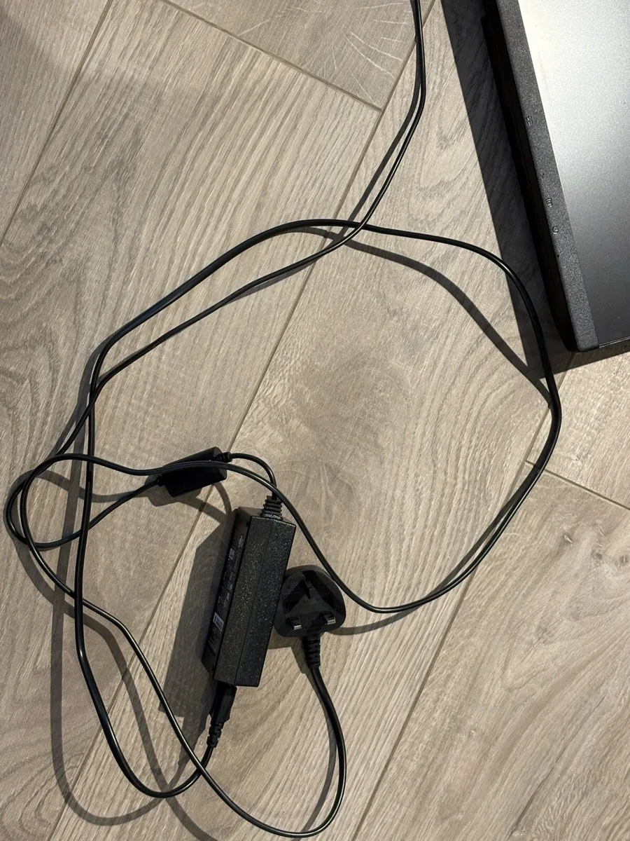 Computer Monitor - Image 3