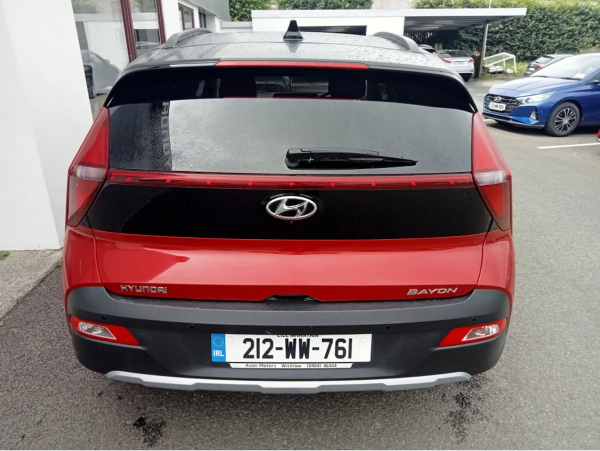Hyundai Bayon EXECUTIVE 2 TONE 5DR - Image 4