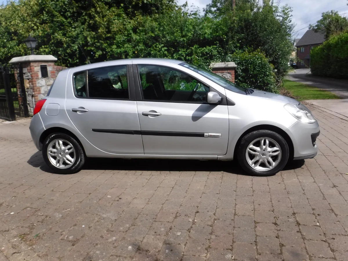 Renault Clio 2009 1.2 RIPCURL NCT 4/26 - Image 2