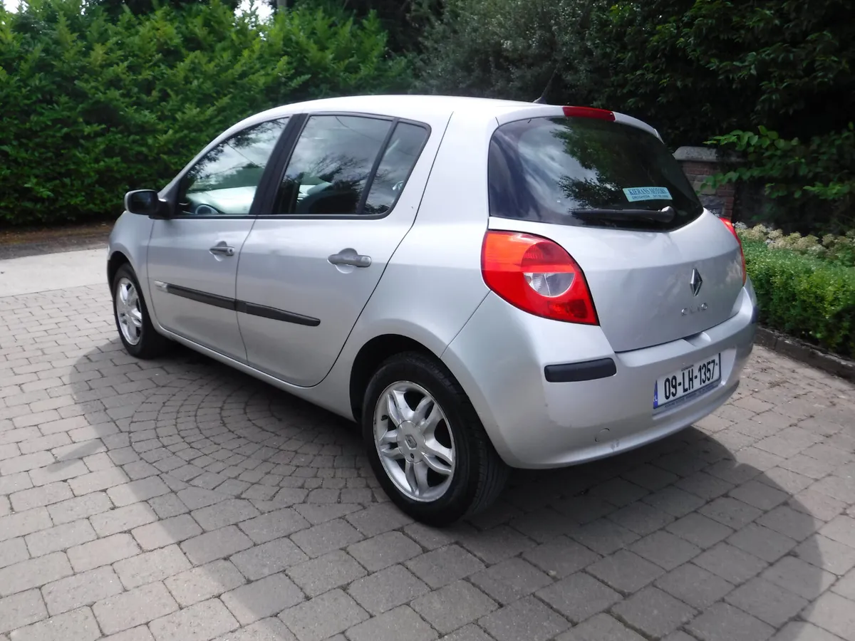 Renault Clio 2009 1.2 RIPCURL NCT 4/26 - Image 4