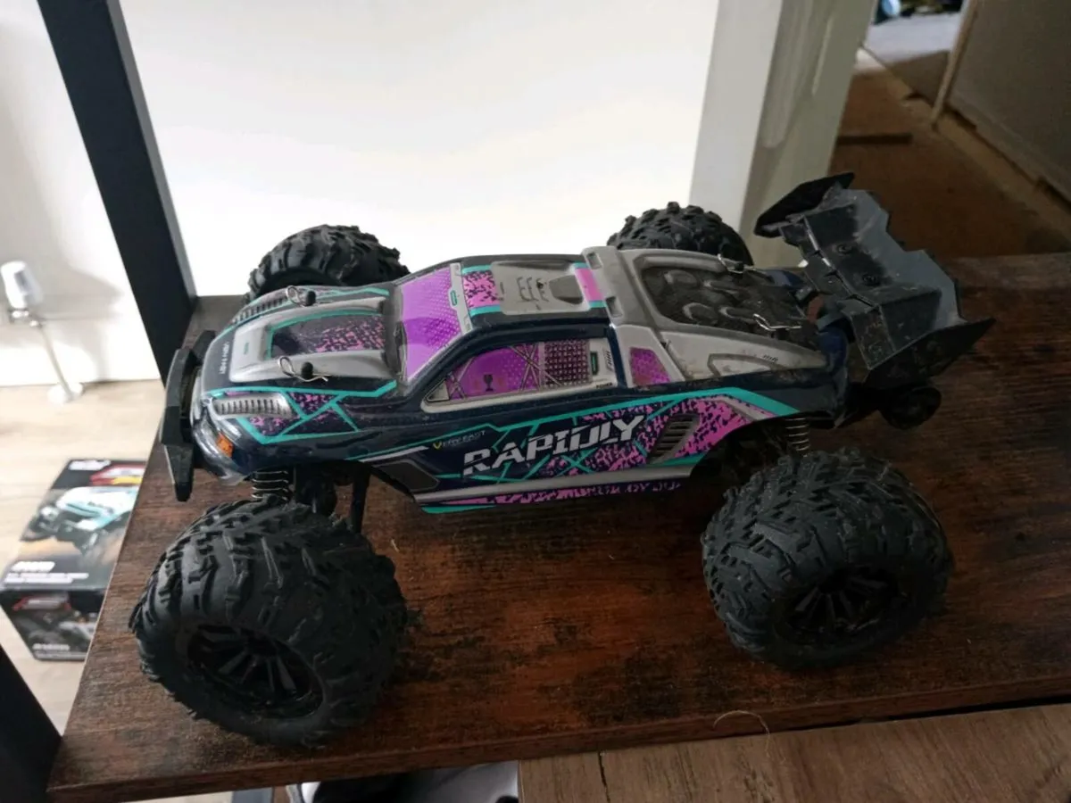 Rc car - Image 1