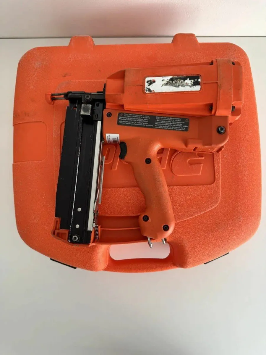 Refurbed Serviced Paslode IM250 ii 2nd Fix - Image 3