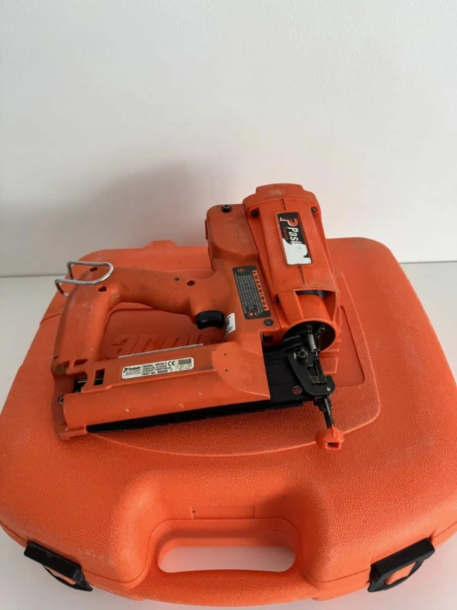 Refurbed Serviced Paslode IM250 ii 2nd Fix - Image 4
