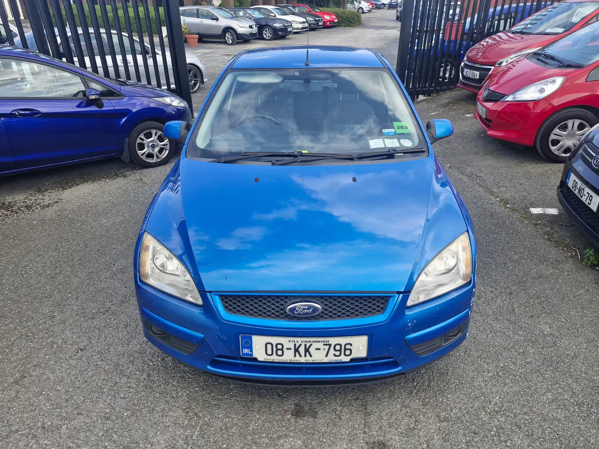 Ford Focus 2008 - Image 2