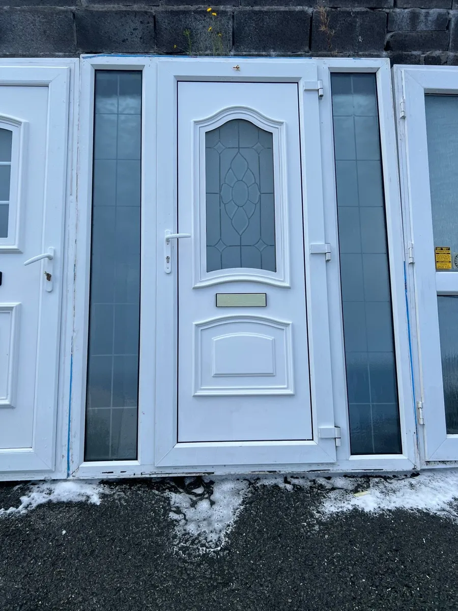 Pvc front door - Image 4