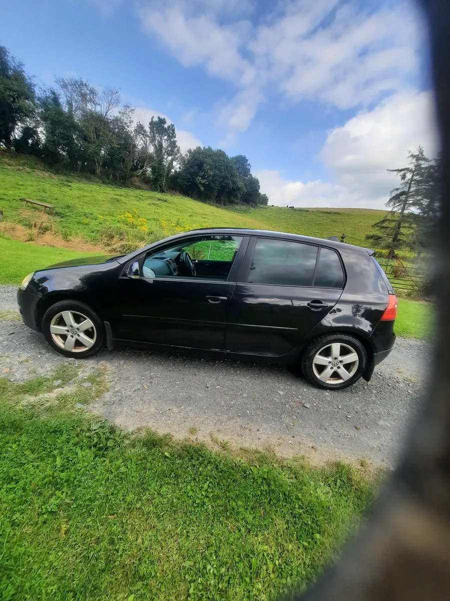 Volkswagen Golf 2008 - Image 1
