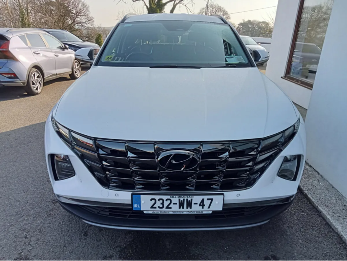 Hyundai Tucson IX35 EXECUTIVE PLUS 5DR - Image 2