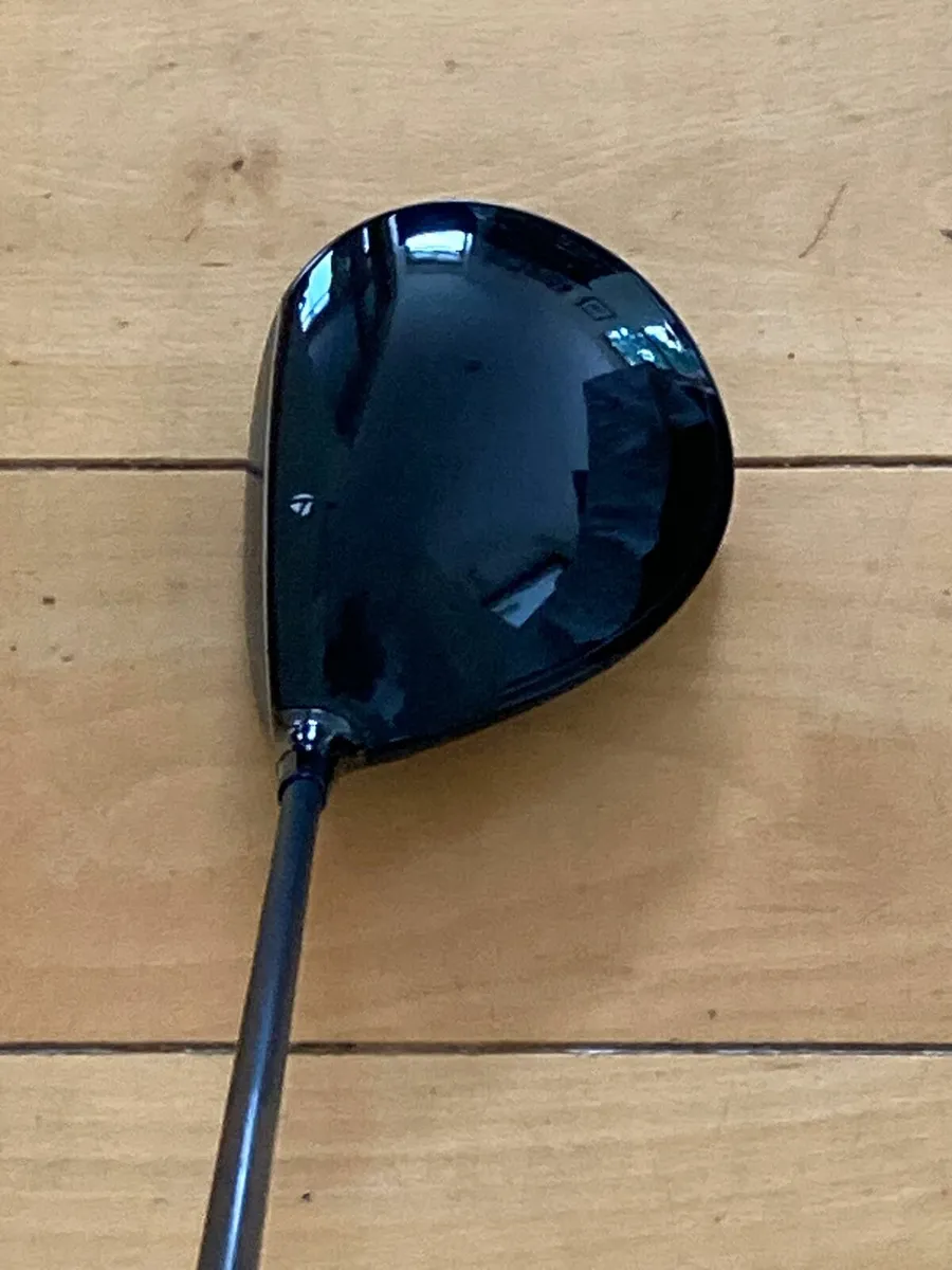 Taylormade Qi10Ls Driver - Image 2