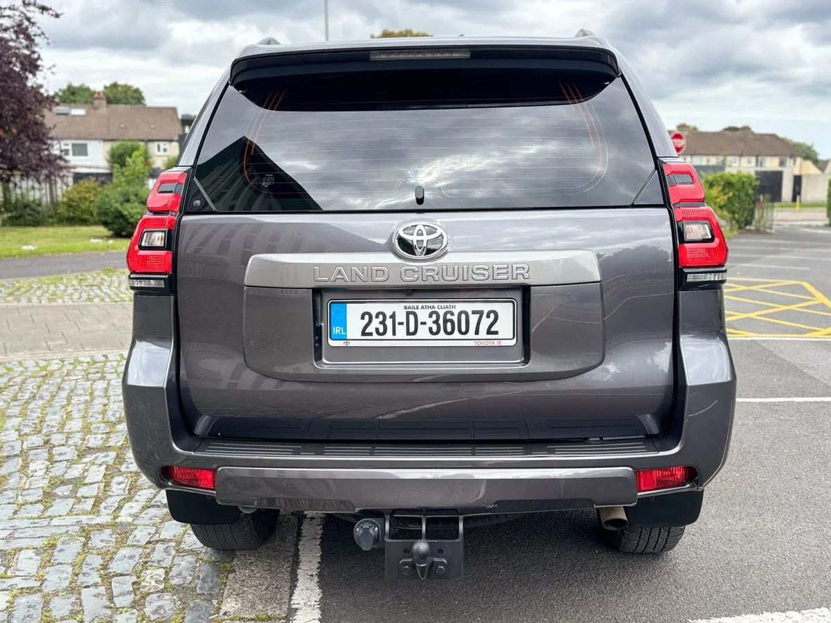 TOYOTA LANDCRUSIER LWB 2.8 COMMERCIAL - Image 2