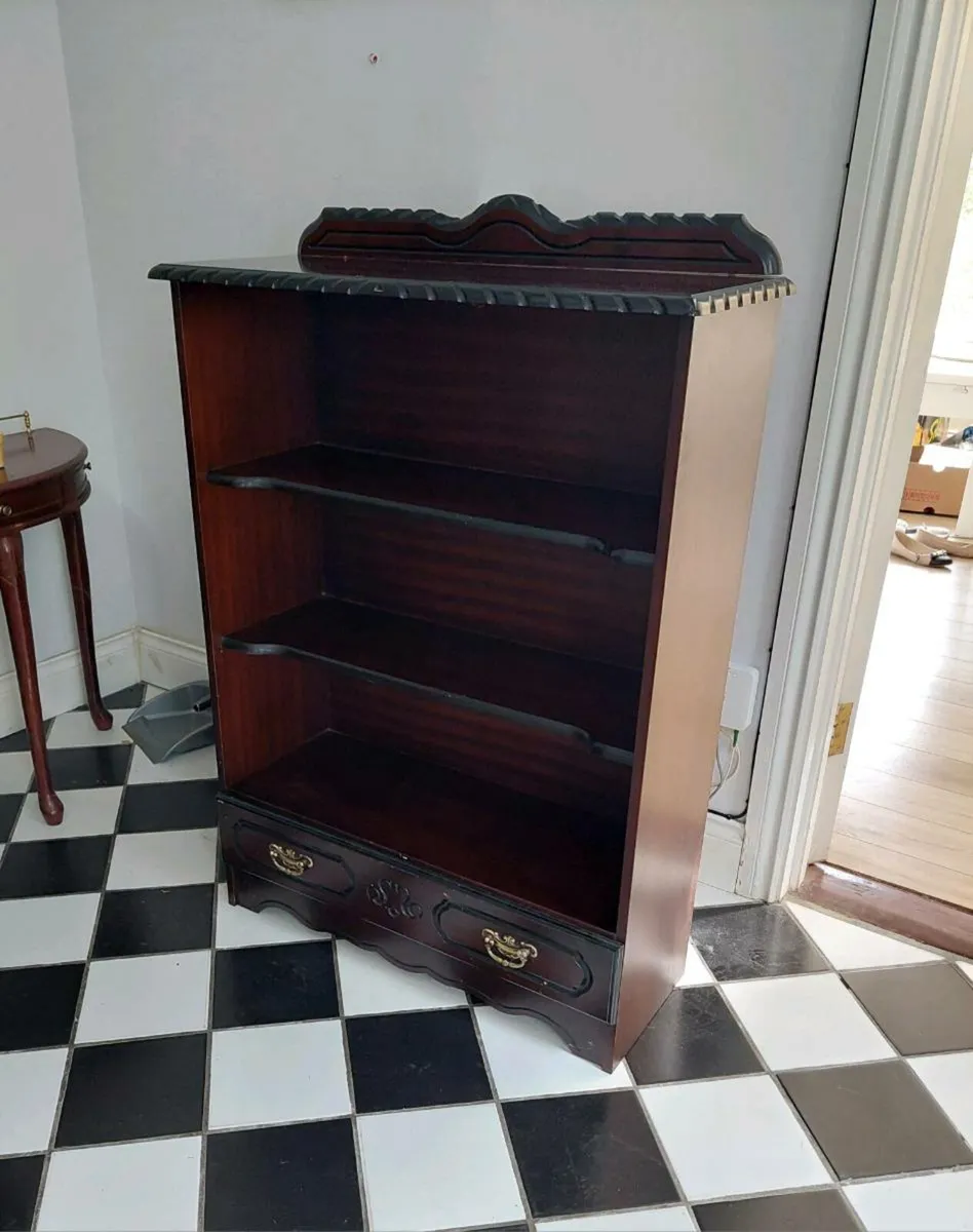 Mahogany bookcase - Image 1