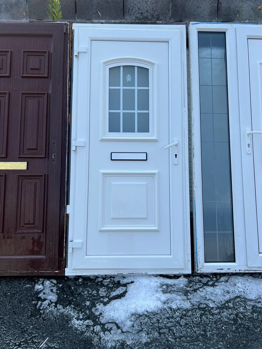 Pvc front door - Image 2