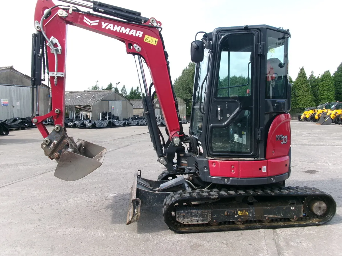 Yanmar VIO33 - Image 1