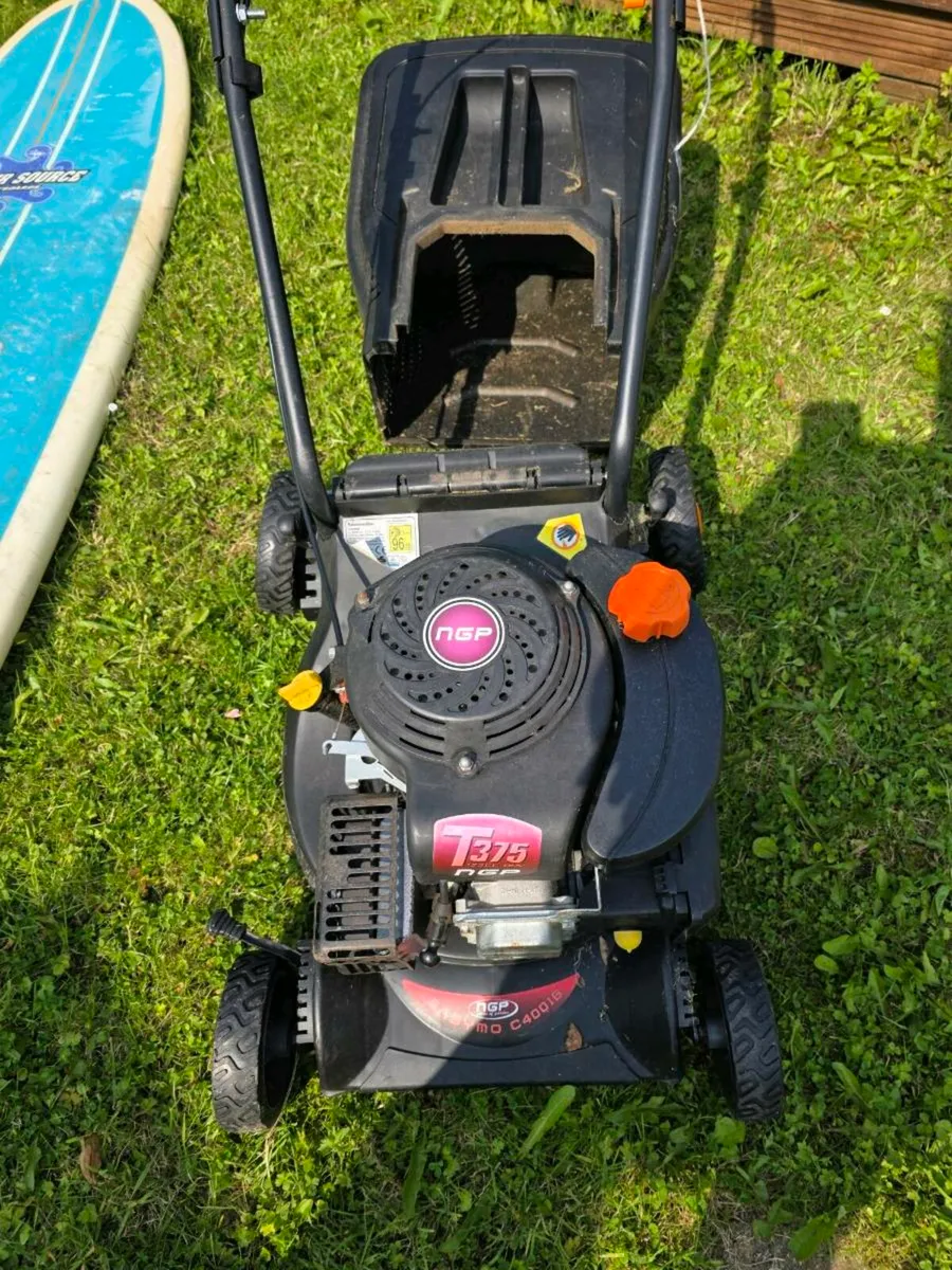 Lawn mower - Image 3