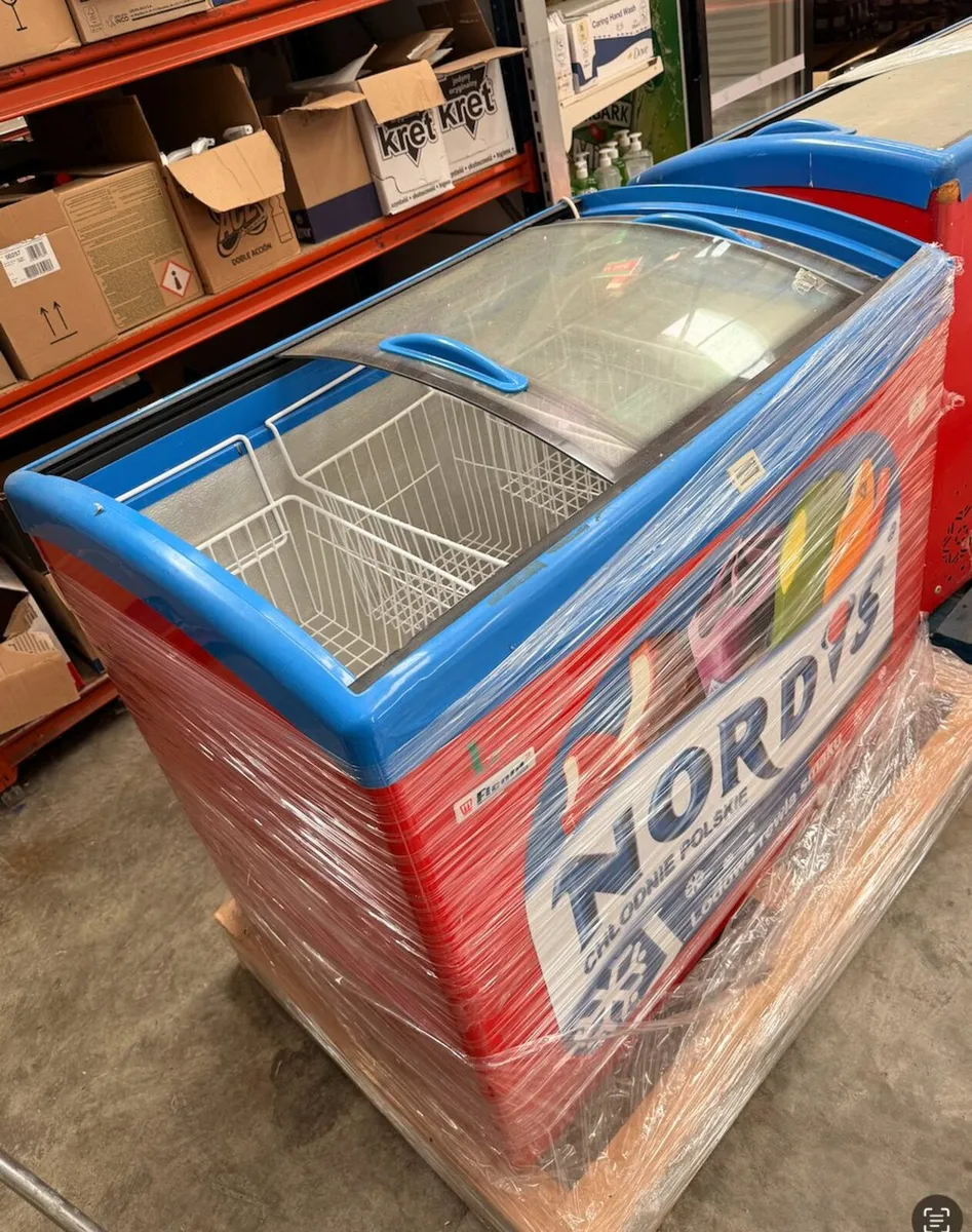 Display Freezers FOR QUICK SALE - Image 4