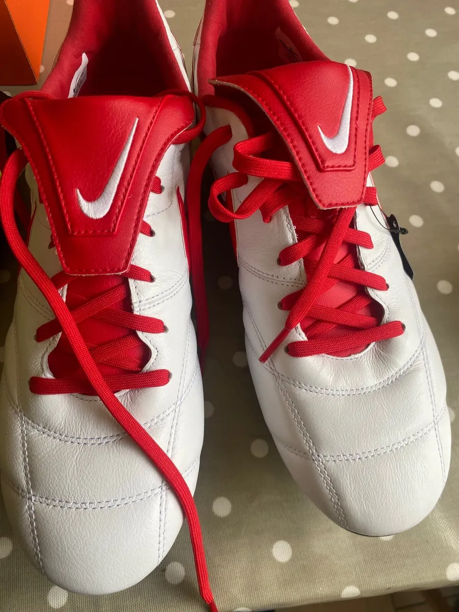Football boots - Image 2