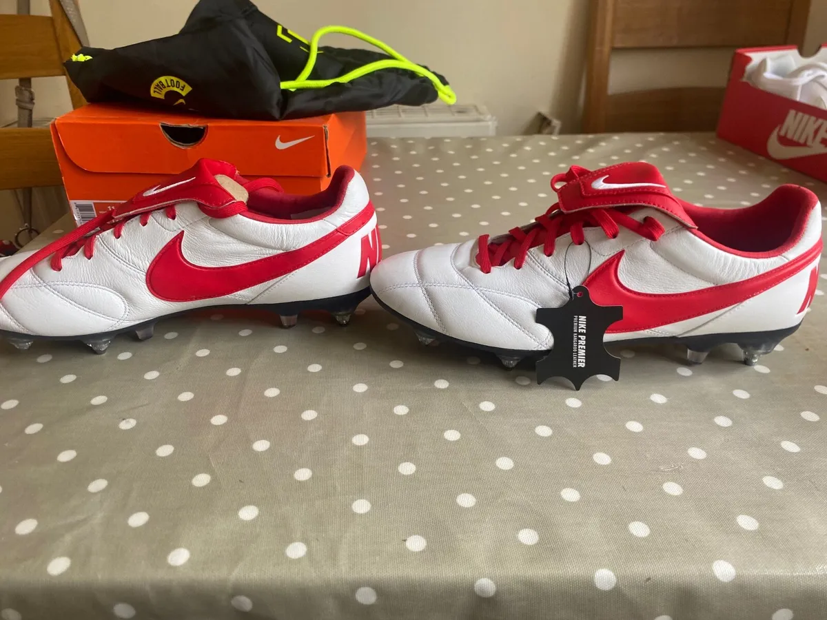 Football boots - Image 3